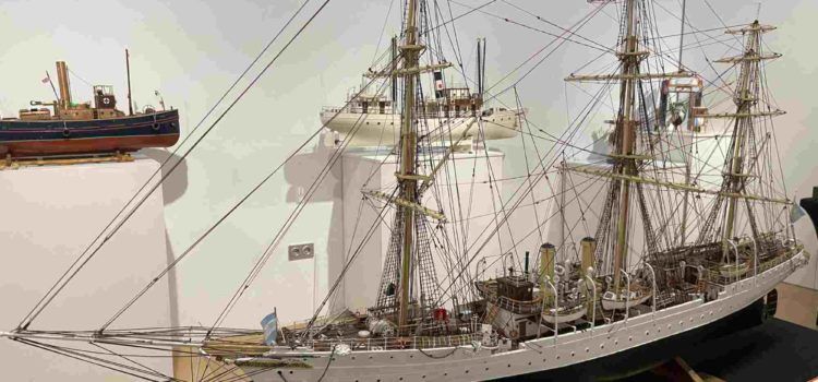 Exposición de maquetas navales en el MucBe