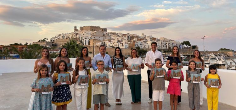 Peníscola reparteix els seus programes de festes des d’avui a l’oficina d’informació turística