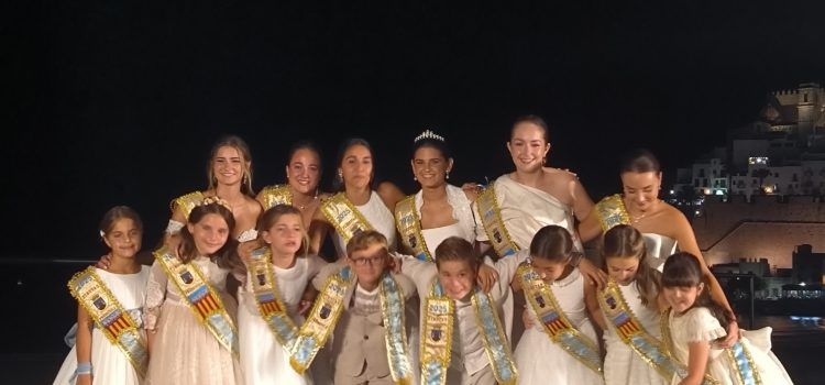 Peñíscola despide sus Fiestas Patronales con un pasacalles, música y fuegos de artificio