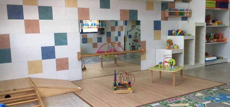 58 famílies d’Alcalà-Alcossebre escolaritzen gratuïtament als seus fills i filles de 0 a 3 anys