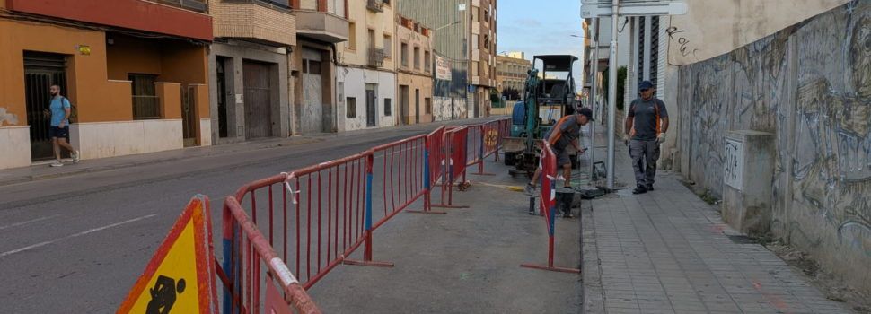 Benicarló comença les obres de renovació de la canonada d’aigua del carrer de Peníscola
