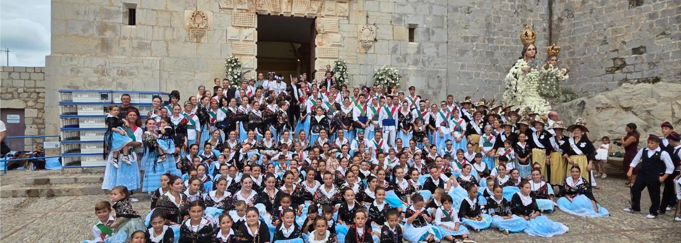 Vídeos i fotos de la processó i les danses de Peníscola