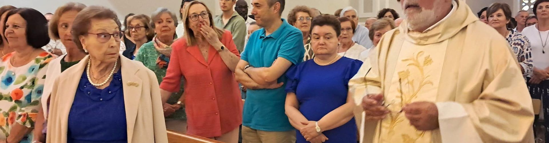 Emotiva missa per acomiadar Mossèn Cristòbal