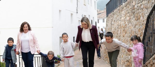 La Diputació de Castelló afavorix la conciliació familiar als pobles més xicotets concedint noves ajudes per al servei de UCF