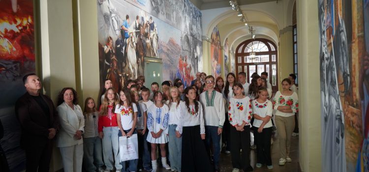 La Diputació rep 40 xiquets i xiquetes ucraïnesos de ‘Vacacions en Pau’ allotjats a Seidia de Benassal