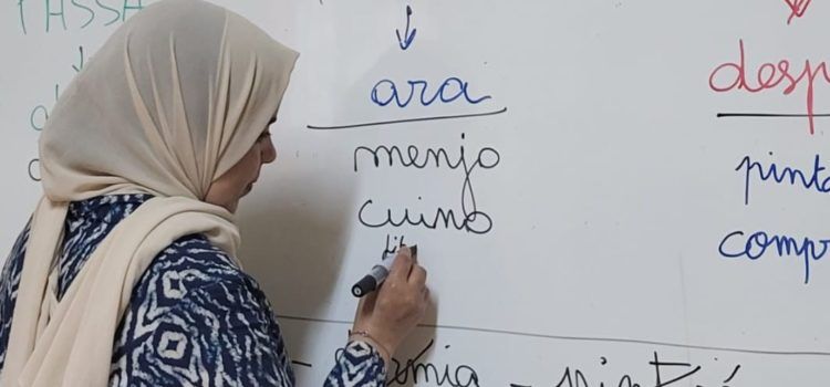 Més de 200 persones participen en formacions en llengua i valors a Amposta