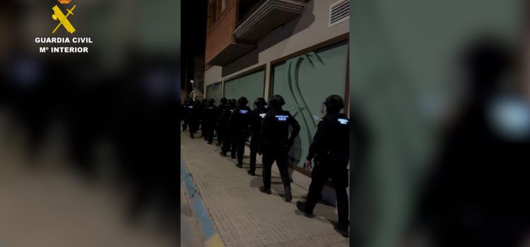 La Guardia Civil de Tortosa desarticula una organización criminal dedicada al tráfico de cocaína a nivel nacional