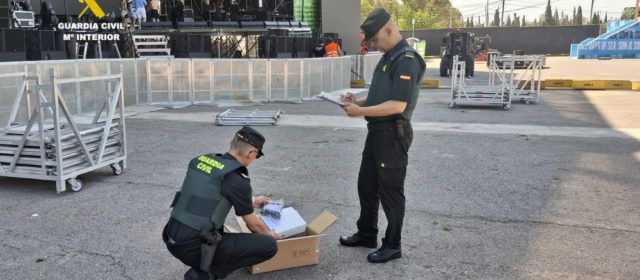 Inspección de material de pirotecnia durante la época estival verano 2025