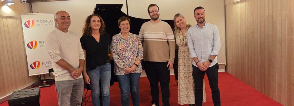 El compositor canareu Juan Antonio Serrano analitza comparant-les dues obres de Santos