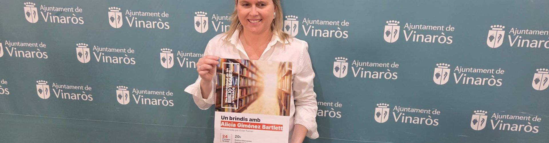 Alicia Giménez Bartlett en el Dia Internacional de les Biblioteques