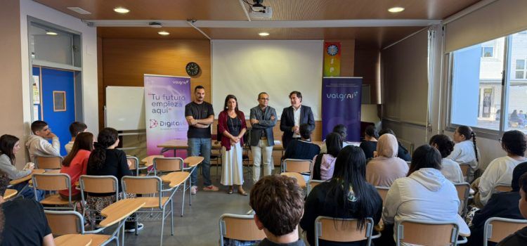 Alcalà de Xivert inaugura la fase presencial de Digital-IA per a portar la formació en Intel·ligència Artificial a pobles menuts