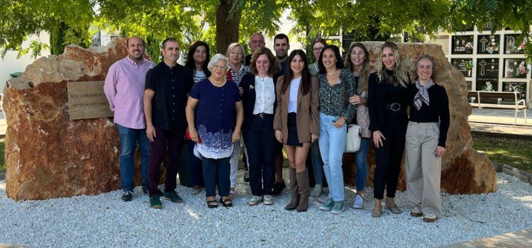 Vinaròs commemora amb un monument al cementeri el Dia Internacional de la Mort Gestacional Perinatal i Neonatal