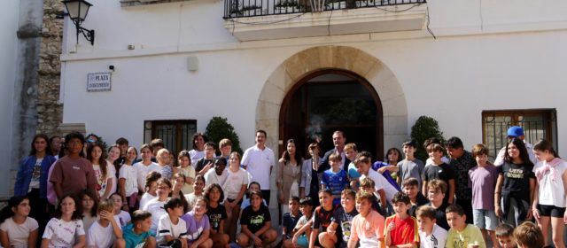 La Diputació acosta els valors de la inclusió als xiquets i xiquetes de Peníscola amb una jornada de Meeting Internacional Special Olympics