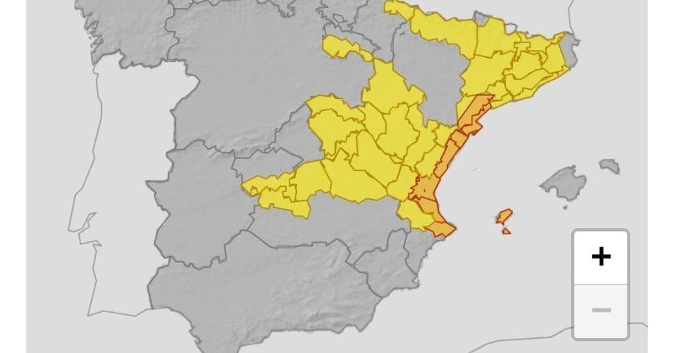 La CHE advierte que se pueden producir crecidas en barrancos y cauces menores hoy 13 de octubre