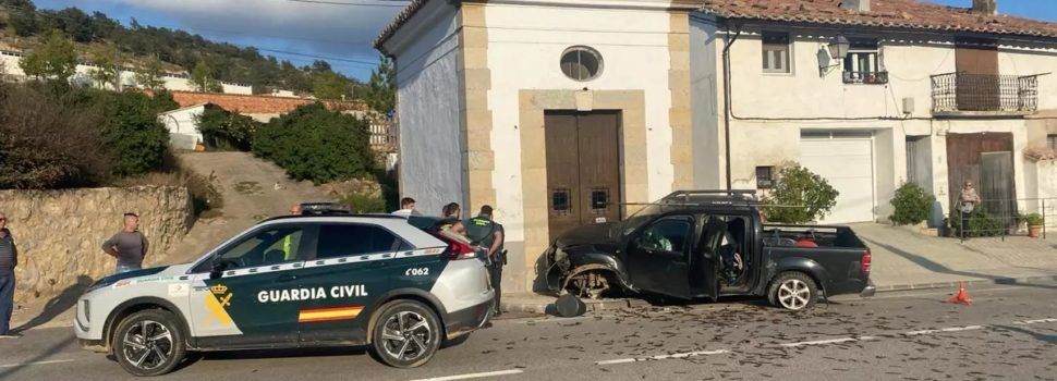 Se estrella contra una ermita de Morella con un coche que había robado en Sant Jordi