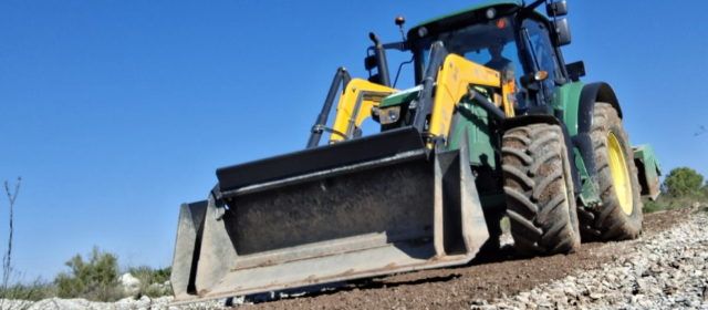 La Brigada d’Obres de Benicarló treballa en la reparació i neteja de camins afectats per les pluges
