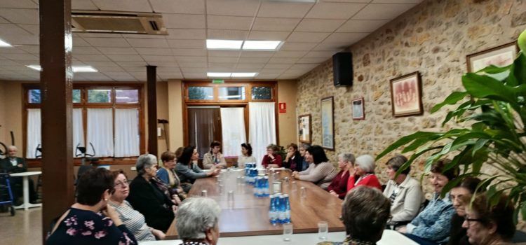 Benassal dona protagonisme a les dones rurals amb una tertúlia sobre la matança
