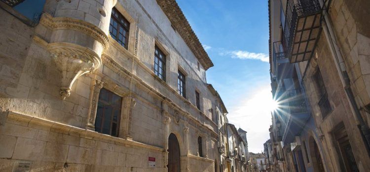 Sant Mateu impulsa la formació i l’emprenedoria al Palau Villores