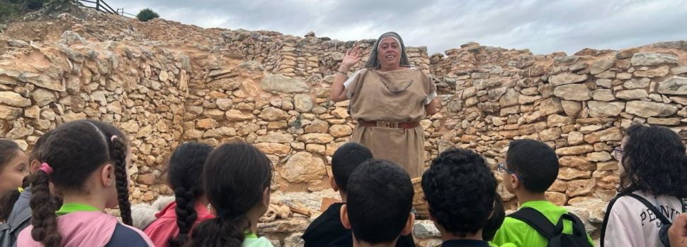 Tornen les visites dinamitzades per als escolars al Puig de la Nau de Benicarló