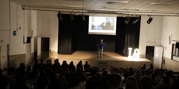 Alumnat de Màrqueting i Publicitat de l’IES Leopoldo Querol dona vida al projecte “Leo Forma’t FP”
