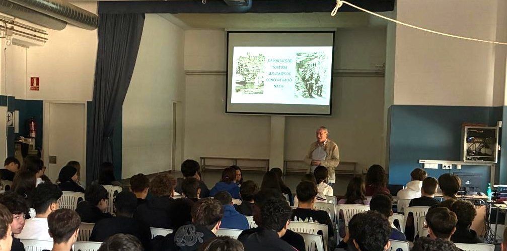 Joan B. Beltrán Reverter parla als instituts “Dertosa” i “Cristòfol Despuig” dels deportats tortosins als camps nazis