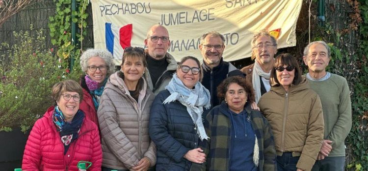 El Ayuntamiento de Sant Jordi promociona su aceite y sus mandarinas en la feria ‘Le Marché Au Gras’ en el sur de Francia