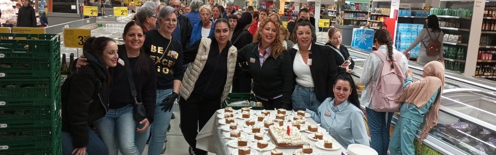 Consum celebra el seu 50è Aniversari amb pastís per a la clientela