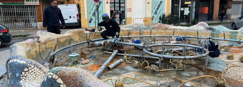 Obres i Serveis adequa la font de la plaça Jovellar
