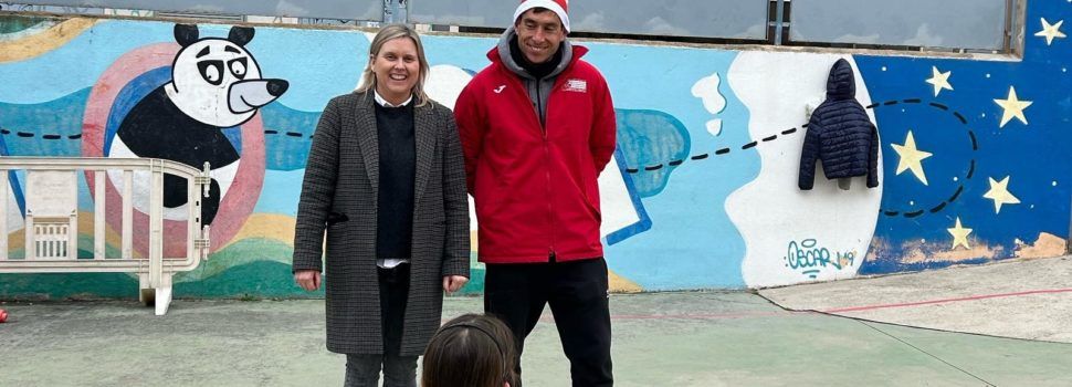 Vinaròs inaugura l’Escola de Nadal inspirada en “Charlie i la fàbrica de xocolate”
