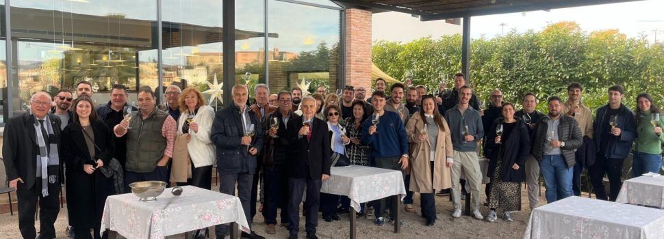L’Associació Gastronòmica de les Terres de l’Ebre es delecta al Brichs en l’àpat de Nadal