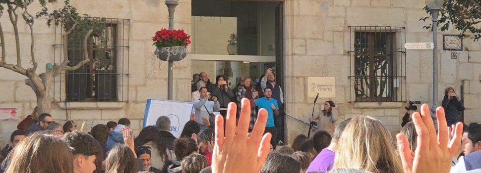 Ball i lectura del manifest de les entitats que treballen amb persones amb discapacitat