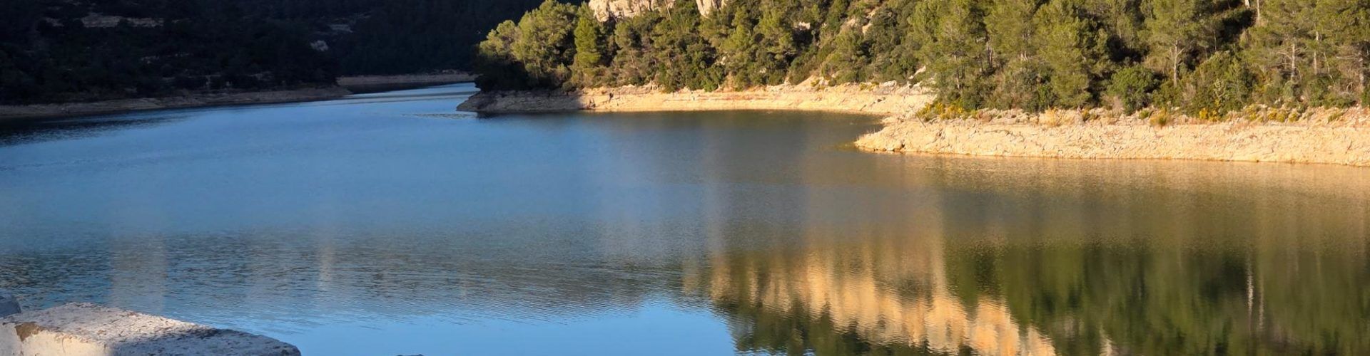 La Agrupación de Turismo de la Tinença de Benifassà, a favor del aparcamiento junto al embalse de Ulldecona