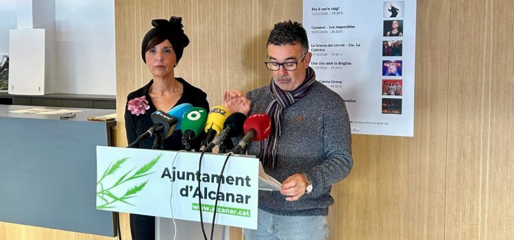 El Teatre Auditori Alcanar presenta la programació pròpia per 2026: Carles Sans, Les Impuxibles…