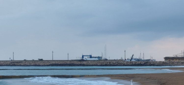 El “parte” del temps: no massa fred i algo d’aigua demà, de cara al capde es podria tornar a embolicar lo palangre