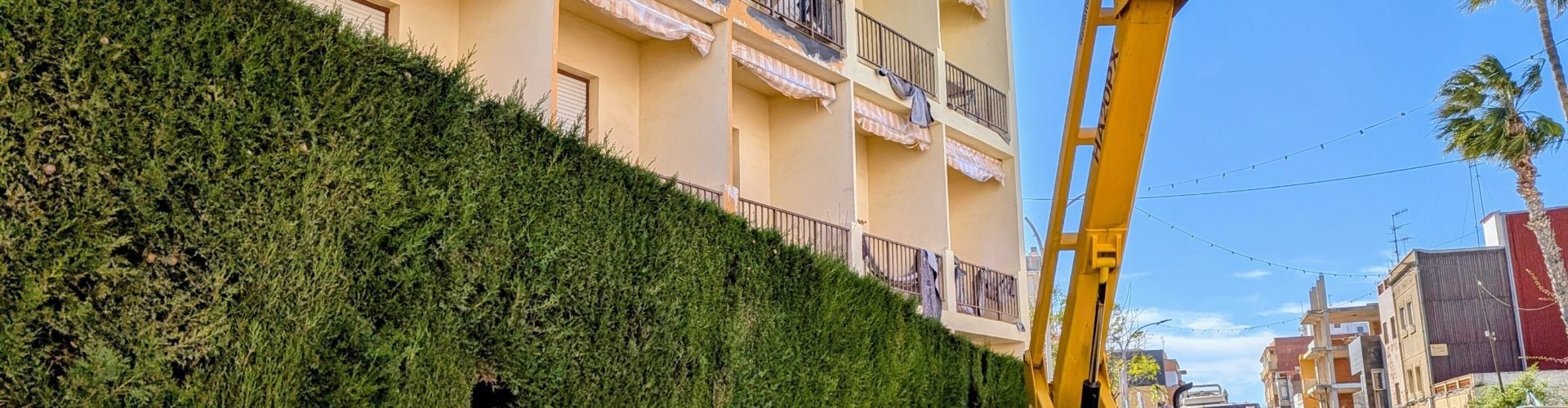 Benicarló comença les obres de millora de la façana del Centre Geriàtric