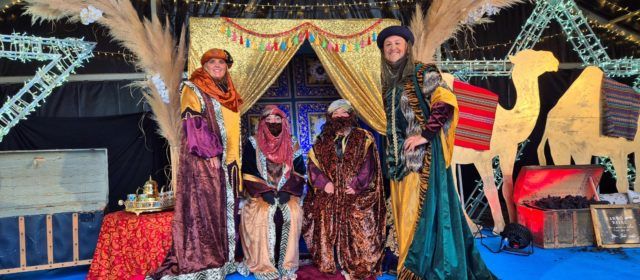 Els Patges Reials arriben a Vinaròs amb l’animació de Puro Teatro: Artes Escénicas