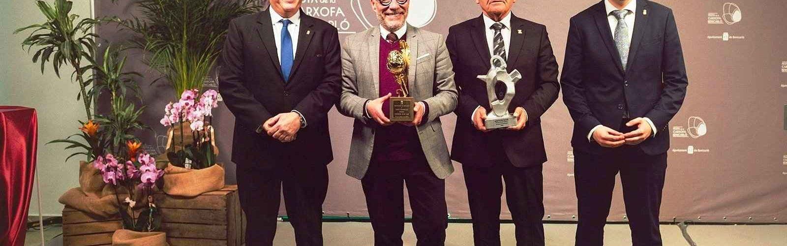 El periodista Goyo González recibe la Alcachofa de Oro