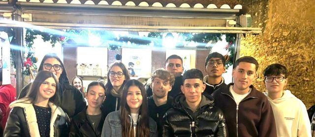 Educació i comerç local s’uneixen a la Fira de Nadal de Vinaròs