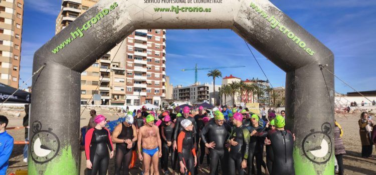 Dario Moros (CN Vinaròs) i Silvia Vila (Vila-Swim Fondistas) guanyadors del Trofeu Carxofa de Benicarló