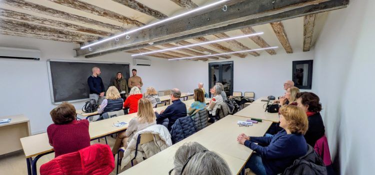 Ja han començat els cursos de la UNED Sénior a Benicarló