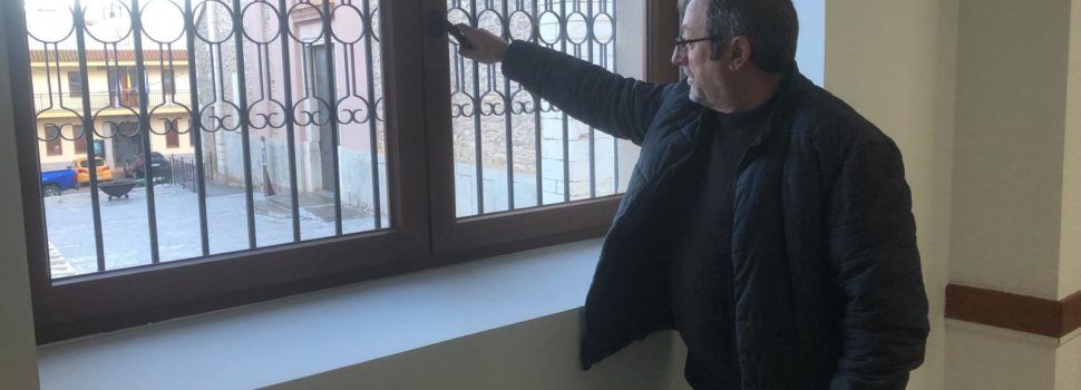 Santa Magdalena millora l’envolupant tèrmica del Casa Municipal amb el PRE 5000