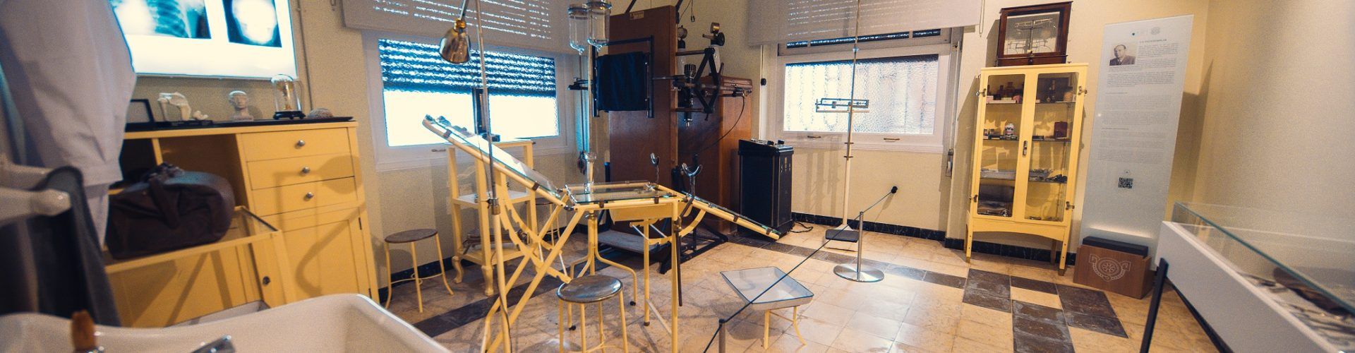 L’Ajuntament d’Alcalà-Alcossebre edita material didàctic per a fomentar les visites escolars a la Casa del Metge