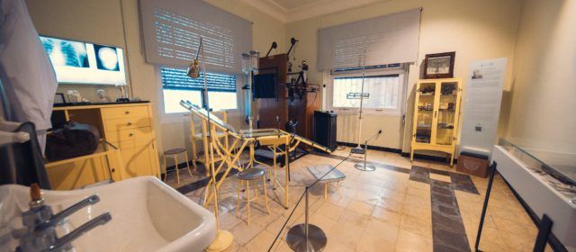 L’Ajuntament d’Alcalà-Alcossebre edita material didàctic per a fomentar les visites escolars a la Casa del Metge