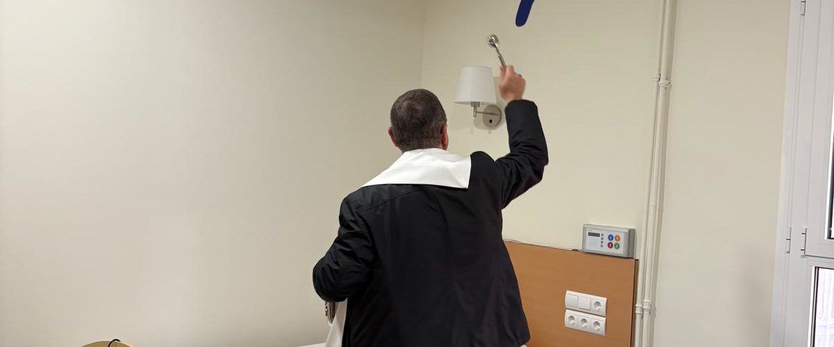 La Residència Diocesana d’Ancians “Sant Miquel Arcàngel” de Tortosa beneix la segona fase de reforma d’habitacions
