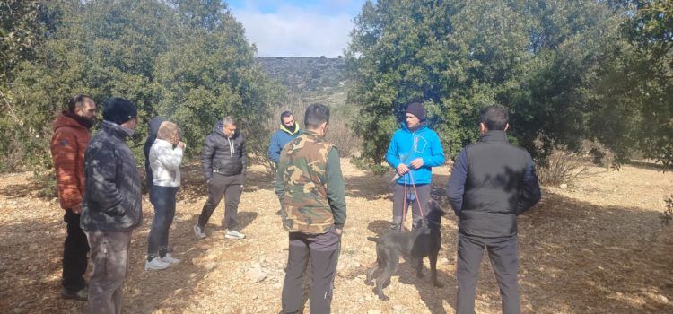 Benassal reforça la professionalització del sector amb un curs especialitzat sobre el gos tofoner