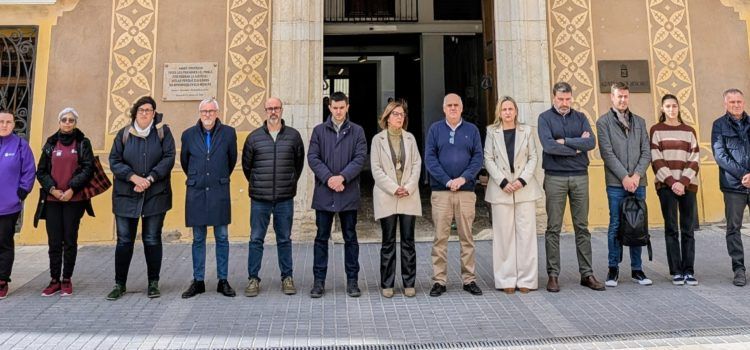 Benicarló condemna l’assassinat d’una dona i la seua filla a Xilxes víctimes de la violència masclista