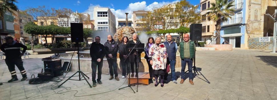 Lectura del Manifest del Dia de la Dona, fet per la Federació Valenciana de Municipis i Províncies