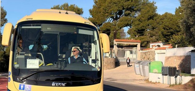 La nova línia circular de bus urbà d’Alcossebre entra en marxa del 2 a l’11 d’abril