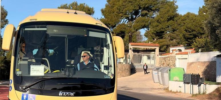 La nova línia circular de bus urbà d’Alcossebre entra en marxa del 2 a l’11 d’abril