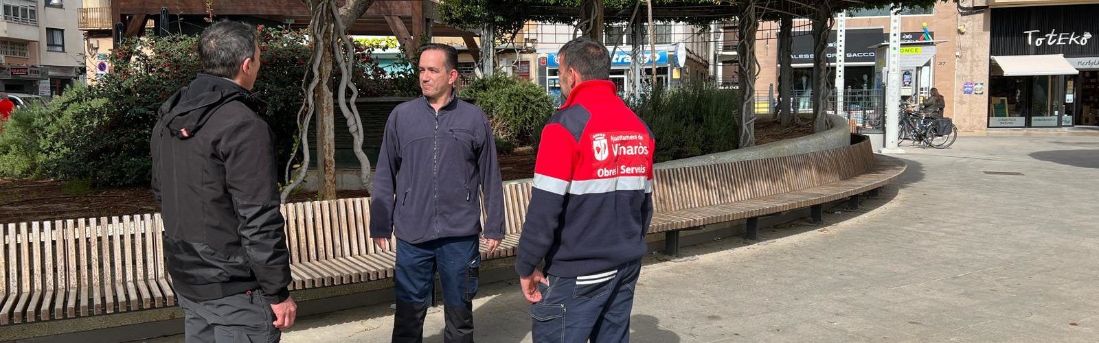 Obres i Serveis realitzarà la millora i manteniment de les pèrgoles de la plaça La Mera